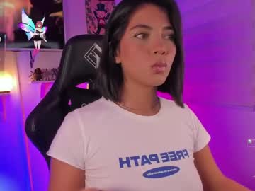 Julietariverss Chaturbate stream image from June 12, 2025