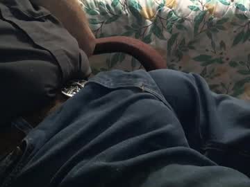 Thetnguy Chaturbate stream image from June 12, 2025