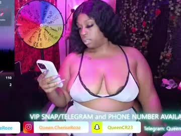 Queencroze Chaturbate stream image from June 12, 2025