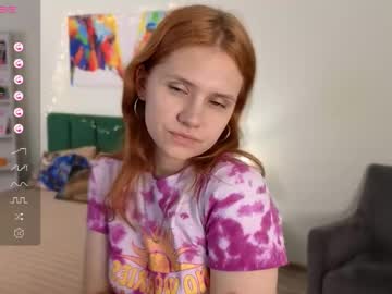 Sue_Williams Chaturbate stream image from June 12, 2025