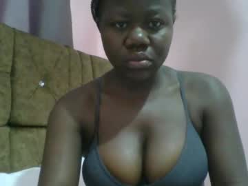 Shy_Hann Chaturbate stream image from June 12, 2025