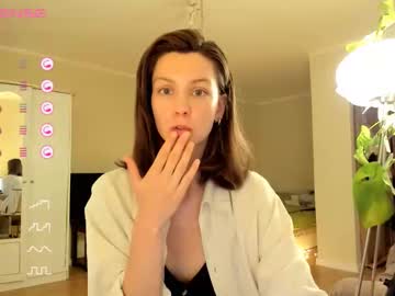 Gingerbread__House Chaturbate stream image from June 12, 2025