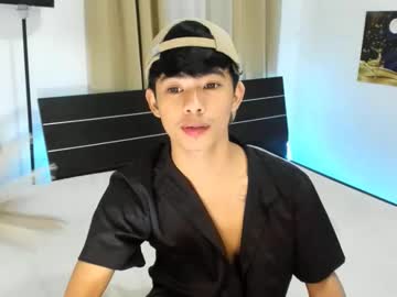 Boynextdoor4ux Chaturbate stream image from June 12, 2025