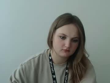 Di_Di_Dream Chaturbate stream image from June 12, 2025