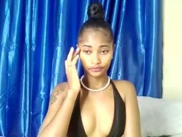 Cuddlyracy_ Chaturbate stream image from June 12, 2025