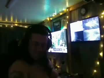 Kiwimatureguy Chaturbate stream image from June 12, 2025