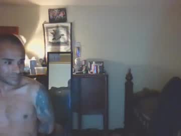 Raymondrayray77 Chaturbate stream image from June 12, 2025