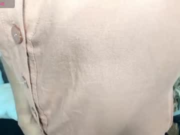Bora_Santini Chaturbate stream image from June 12, 2025