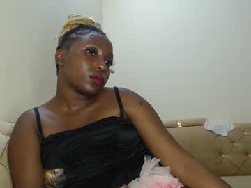 Pretty_Janey Chaturbate stream image from June 12, 2025