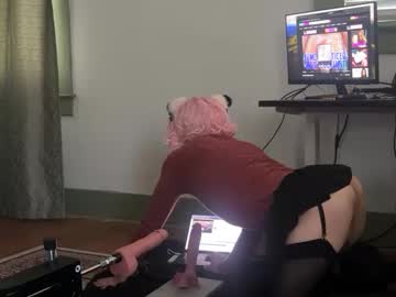 Sexysashacd Chaturbate stream image from June 12, 2025