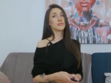 Josie_Cute Chaturbate stream image from June 13, 2025