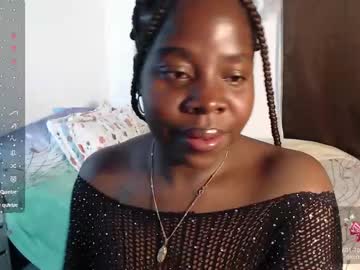 Shaenys Chaturbate stream image from June 13, 2025