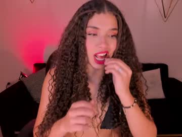 Selenehouston Chaturbate stream image from June 13, 2025