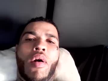 Klouie Chaturbate stream image from June 13, 2025