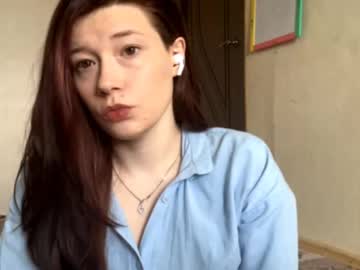 Erleneakerley Chaturbate stream image from June 13, 2025