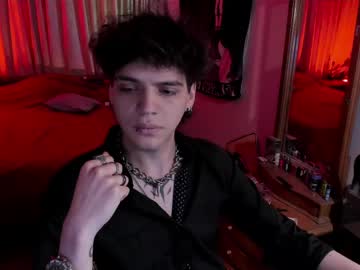 Krye_X Chaturbate stream image from June 13, 2025