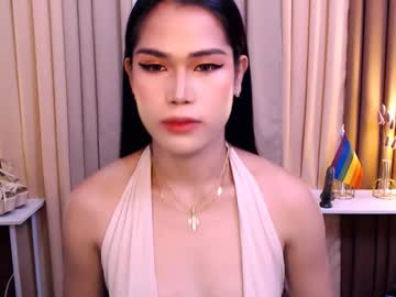 Jkcums Chaturbate stream image from June 13, 2025