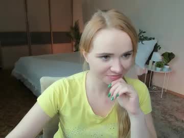 Bellasmittssy Chaturbate stream image from June 13, 2025