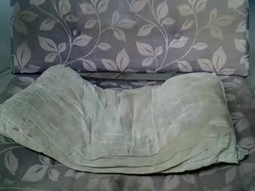 Luaepoesiabr Chaturbate stream image from June 13, 2025