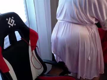 Margo_Curves Chaturbate stream image from June 13, 2025
