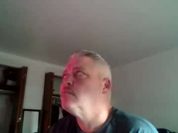 2sexy4dat Chaturbate stream image from June 13, 2025