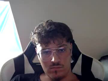 Bastiiii94 Chaturbate stream image from June 13, 2025