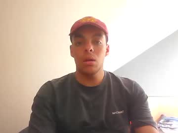 Lolklink999 Chaturbate stream image from June 13, 2025