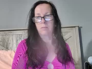 Peachygoddessisland Chaturbate stream image from June 13, 2025