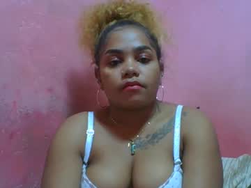 Monica1612 Chaturbate stream image from June 13, 2025
