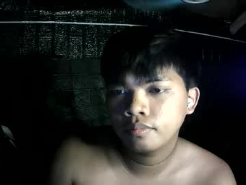 Moxxx1433 Chaturbate stream image from June 13, 2025