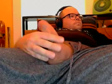 Jwineness Chaturbate stream image from June 13, 2025