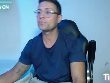 Maxi_Mux1 Chaturbate stream image from June 13, 2025