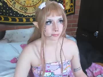 Emily_Salvatore Chaturbate stream image from June 13, 2025