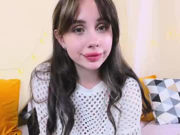Next_Moment Chaturbate stream image from June 13, 2025