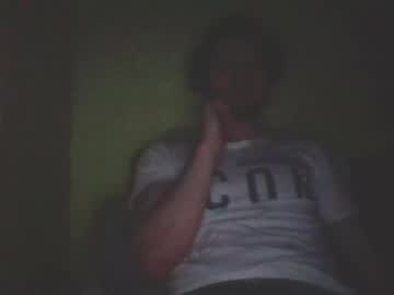 Slaveboy32bi Chaturbate stream image from June 13, 2025