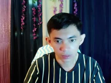 Urlover_Boy Chaturbate stream image from June 14, 2025