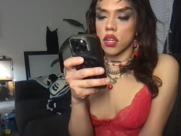 Itsariessecrets Chaturbate stream image from June 14, 2025