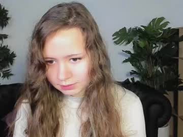 Laura_Bennett Chaturbate stream image from June 14, 2025