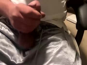 Dave2204066 Chaturbate stream image from June 14, 2025