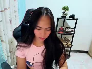 Yourfiercequeenalexia Chaturbate stream image from June 14, 2025