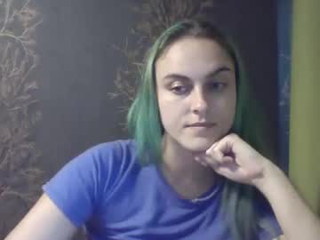 Flower_Bluee Chaturbate stream image from June 14, 2025