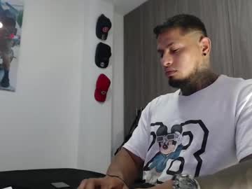 Soy_Apolo Chaturbate stream image from June 14, 2025