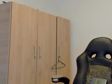 Tyler_Lautners Chaturbate stream image from June 14, 2025
