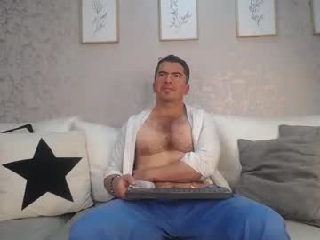Juank_Fit45 Chaturbate stream image from June 14, 2025