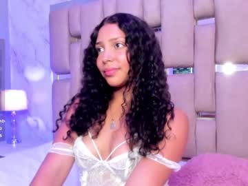 Sugarandnibbles Chaturbate stream image from June 14, 2025
