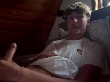 Awl12 Chaturbate stream image from June 14, 2025