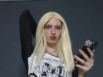 Hot_Angel_Baby Chaturbate stream image from June 14, 2025