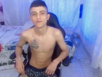 Arnold_Boyy Chaturbate stream image from June 14, 2025