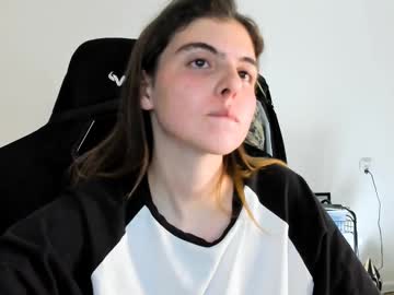 Emmamon Chaturbate stream image from June 14, 2025
