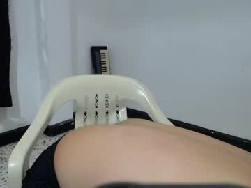 Raidersnake Chaturbate stream image from June 14, 2025